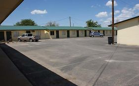 Hwy Express Inn And Suites